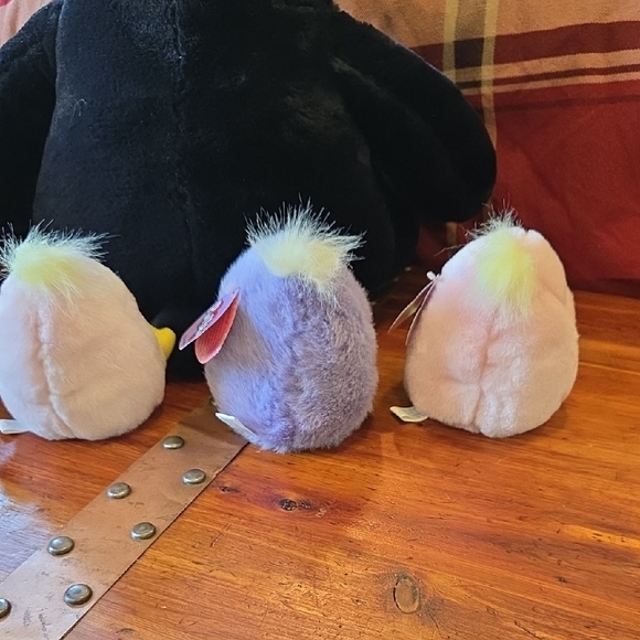 Puffkins By Swibco Set Of 3 Fluffy Chicks 2-Pink Chirps, 1 Purple Chickity - Picture 2 of 6